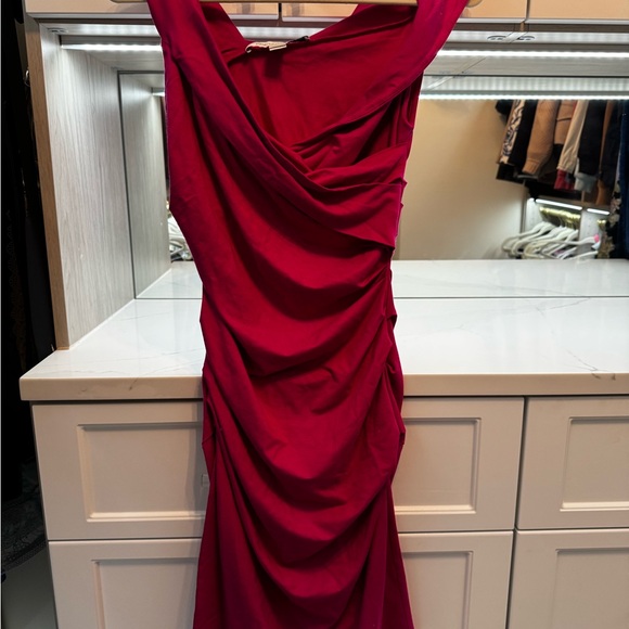 Diane Von Furstenberg Dresses & Skirts - Diane Von Furstenberg Elegant Fuchsia Pink Draped Stretchy Dress. Size S.